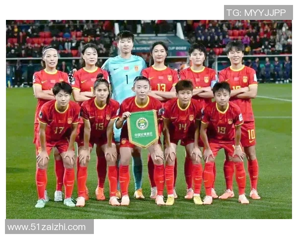 中国足球明星照片欣赏与背后的故事揭秘,感受他们的激情与荣耀